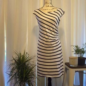 White and Navy Ann Taylor LOFT Sleeveless Dress